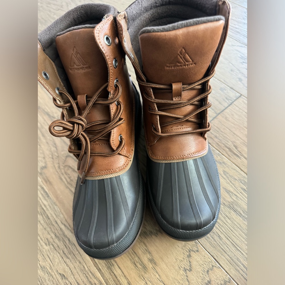Outdoor snow/rubber boots by Mashansha size 7